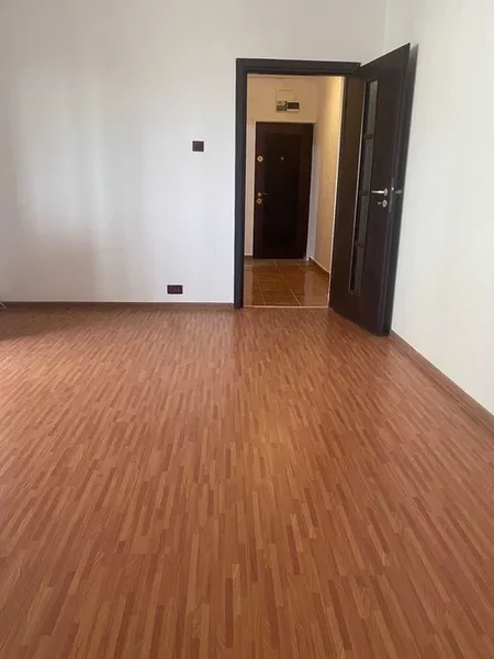 Pantelimon x Morarilor x Mega Mall, 10 min. metrou Costin Georgian